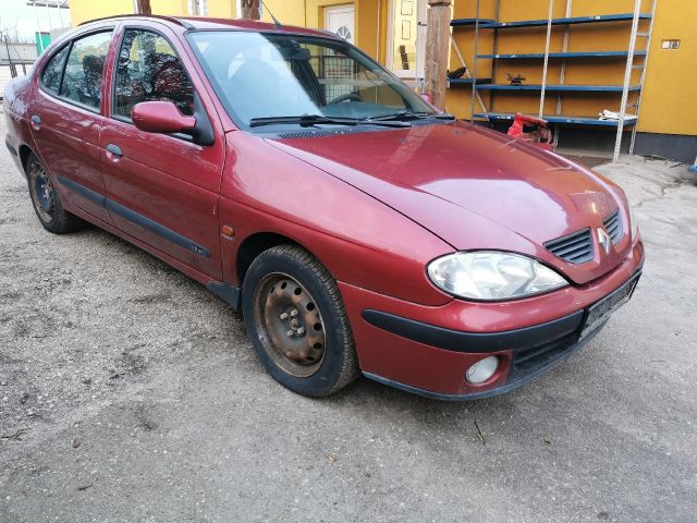 bontott RENAULT MEGANE I Jobb első Ajtó (Üres lemez)