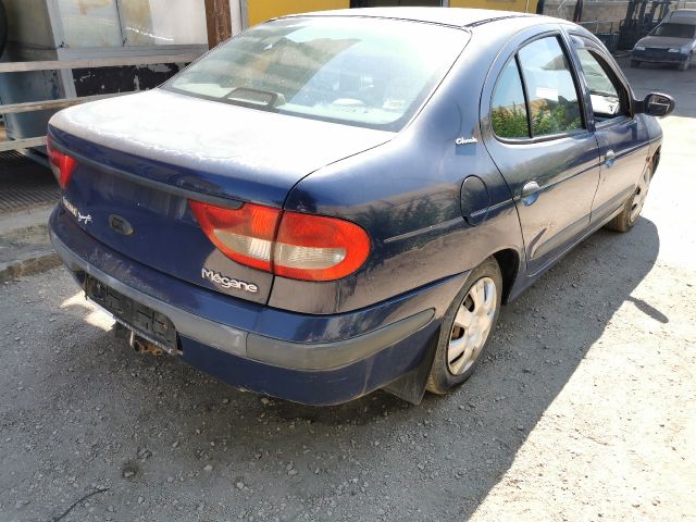 bontott RENAULT MEGANE I Jobb első Ajtó (Üres lemez)