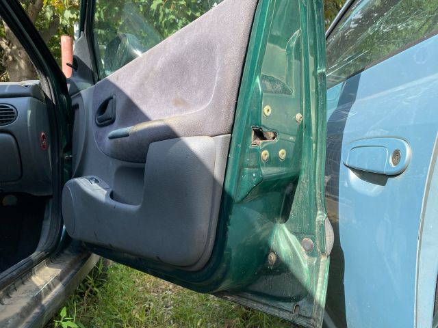 bontott RENAULT MEGANE I Jobb első Ajtó (Üres lemez)
