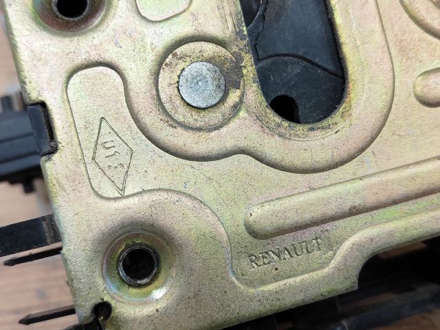 bontott RENAULT MEGANE I Jobb első Ajtózár