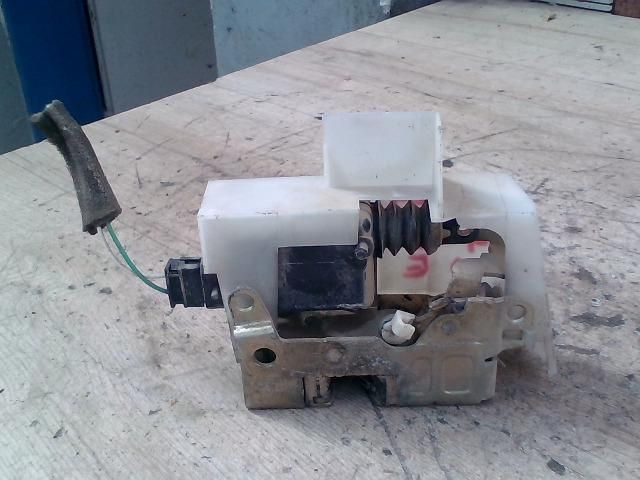 bontott RENAULT MEGANE I Jobb első Ajtózár