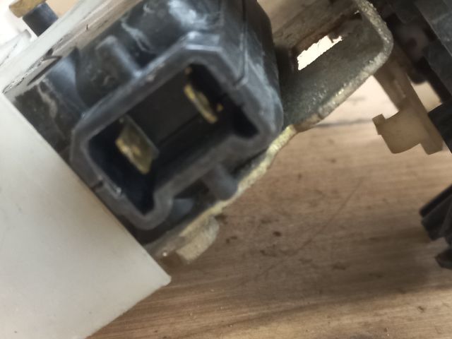 bontott RENAULT MEGANE I Jobb első Ajtózár