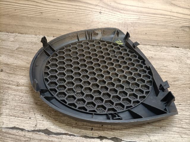 bontott RENAULT MEGANE I Jobb első Hangszóró Burkolat