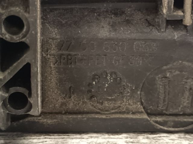 bontott RENAULT MEGANE I Jobb első Külső Kilincs