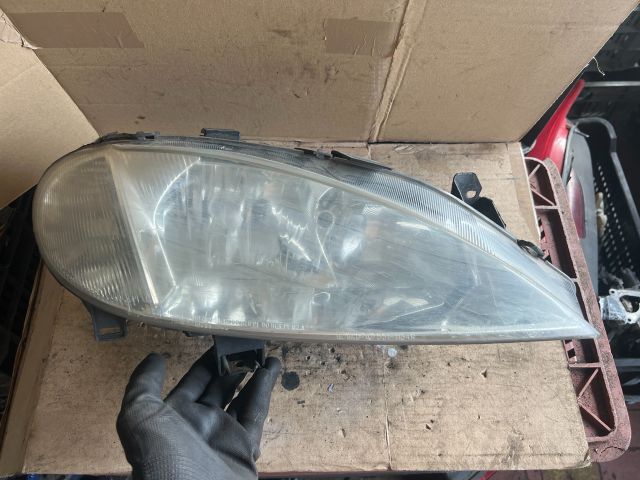bontott RENAULT MEGANE I Jobb Fényszóró