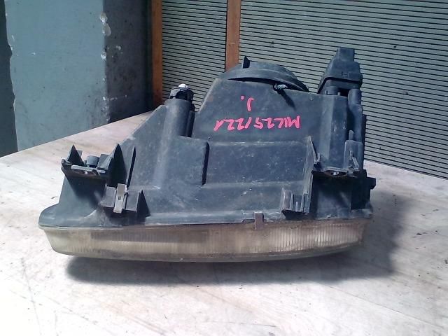 bontott RENAULT MEGANE I Jobb Fényszóró