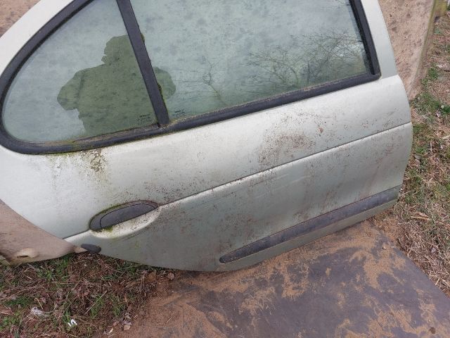 bontott RENAULT MEGANE I Jobb hátsó Ajtó (Részeivel)