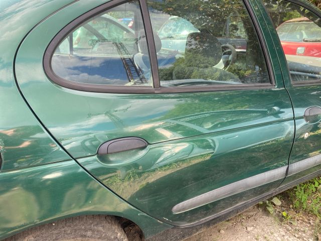 bontott RENAULT MEGANE I Jobb hátsó Ajtó (Üres lemez)