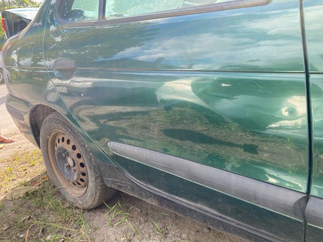 bontott RENAULT MEGANE I Jobb hátsó Ajtó (Üres lemez)