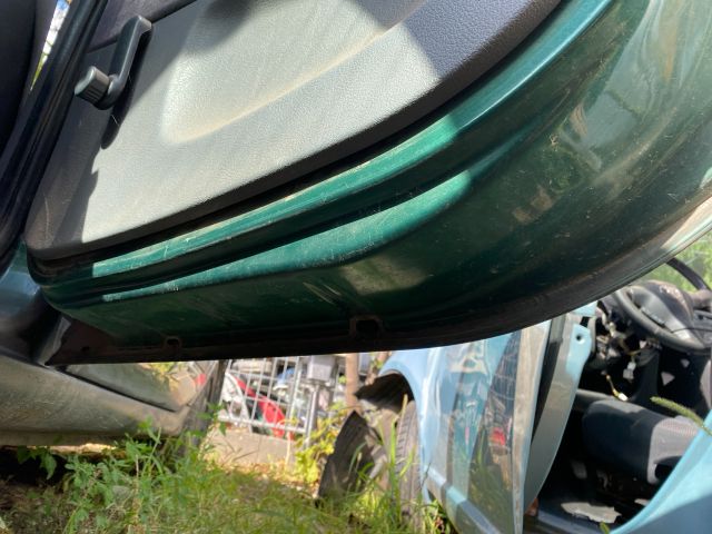 bontott RENAULT MEGANE I Jobb hátsó Ajtó (Üres lemez)