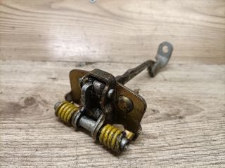 bontott RENAULT MEGANE I Jobb hátsó Ajtóhatároló