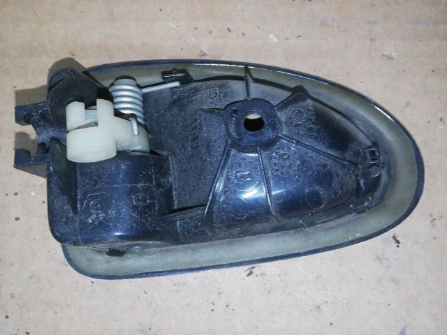 bontott RENAULT MEGANE I Jobb hátsó Belső Kilincs