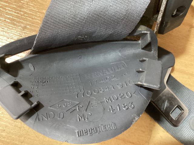 bontott RENAULT MEGANE I Jobb hátsó Biztonsági Öv