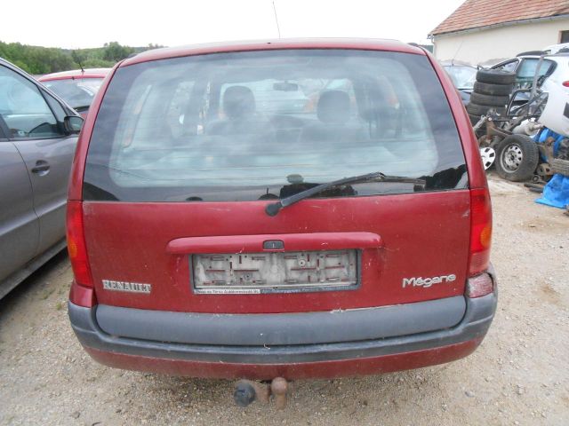 bontott RENAULT MEGANE I Jobb Hátsó Lámpa Foglalat