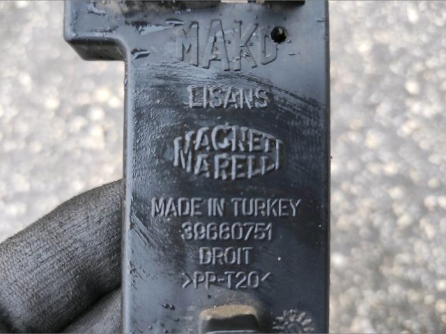 bontott RENAULT MEGANE I Jobb Hátsó Lámpa Foglalat