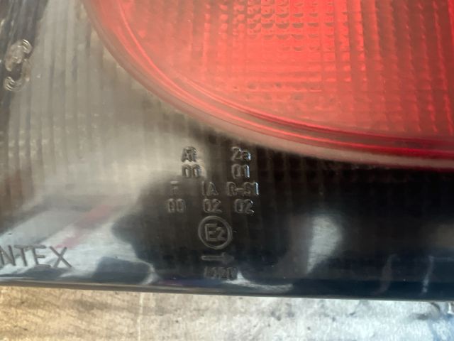 bontott RENAULT MEGANE I Jobb Hátsó Lámpa