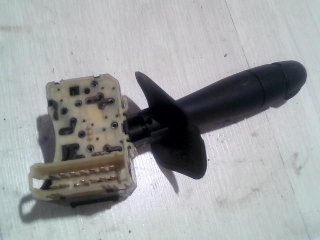 bontott RENAULT MEGANE I Jobb Kormánykapcsoló Ablaktörlő