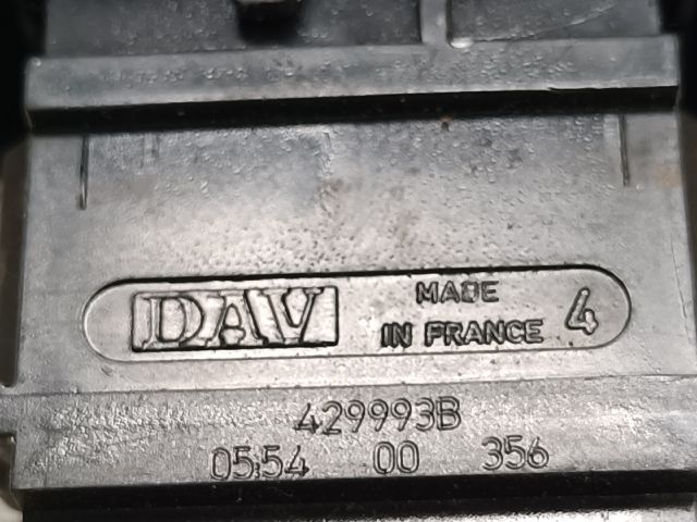 bontott RENAULT MEGANE I Központizár Kapcsoló