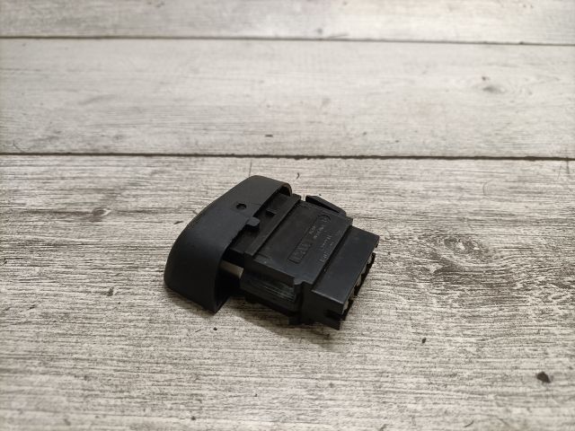 bontott RENAULT MEGANE I Központizár Kapcsoló