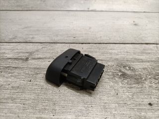 bontott RENAULT MEGANE I Központizár Kapcsoló