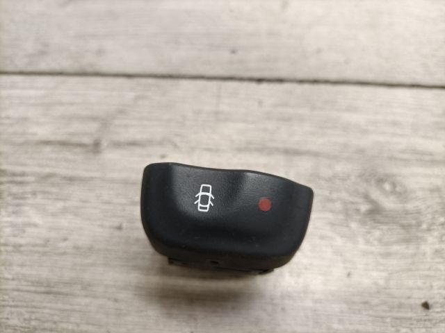 bontott RENAULT MEGANE I Központizár Kapcsoló