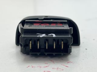 bontott RENAULT MEGANE I Központizár Kapcsoló