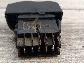 bontott RENAULT MEGANE I Központizár Kapcsoló