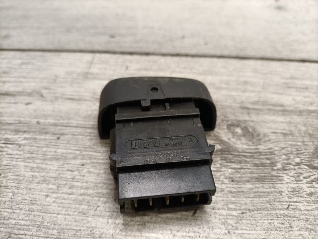 bontott RENAULT MEGANE I Központizár Kapcsoló