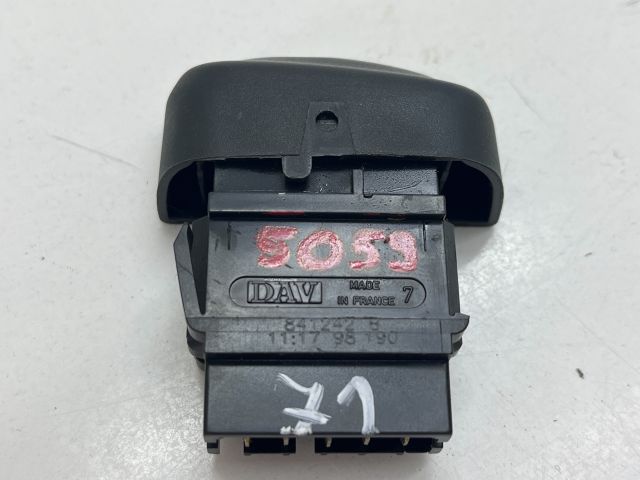 bontott RENAULT MEGANE I Központizár Kapcsoló