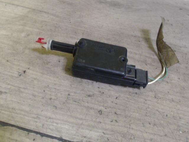 bontott RENAULT MEGANE I Központizár Motor Csomagtérajtó