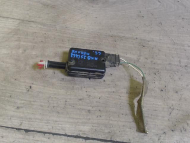 bontott RENAULT MEGANE I Központizár Motor Csomagtérajtó