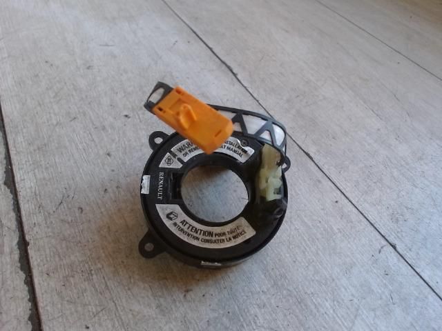 bontott RENAULT MEGANE I Légzsák Átvezető Szalagkábel