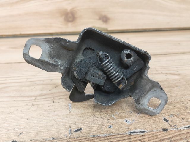 bontott RENAULT MEGANE I Motorháztető Zárszerkezet