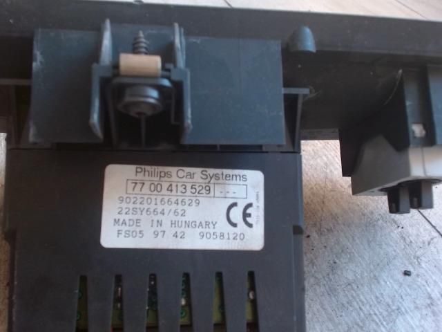 bontott RENAULT MEGANE I Multifunkciós Kijelző