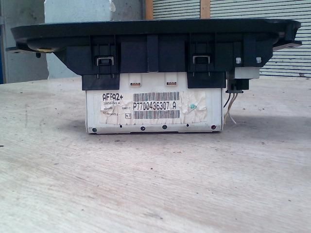 bontott RENAULT MEGANE I Multifunkciós Kijelző