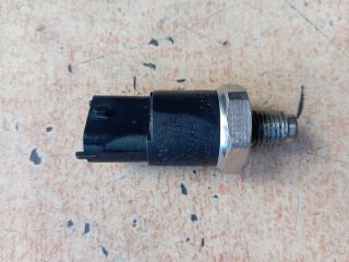 bontott RENAULT MEGANE I Nyomásszabályzó Szelep