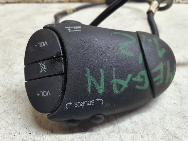 bontott RENAULT MEGANE I Rádió / CD Kapcsoló