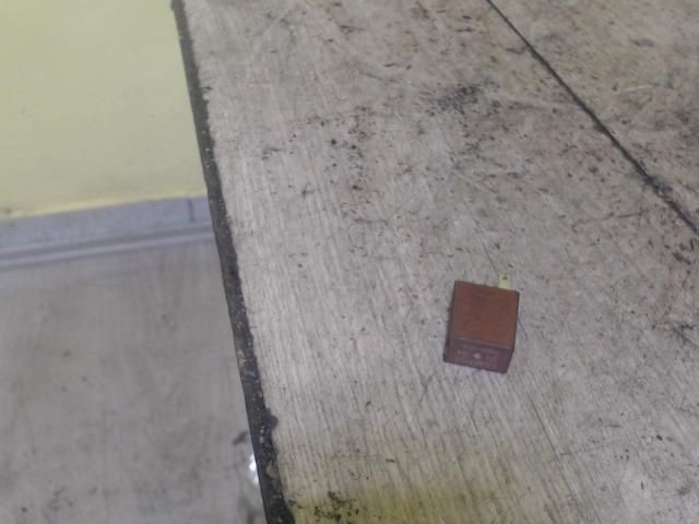 bontott RENAULT MEGANE I Relé