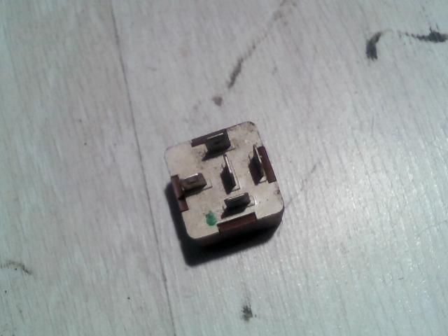 bontott RENAULT MEGANE I Relé