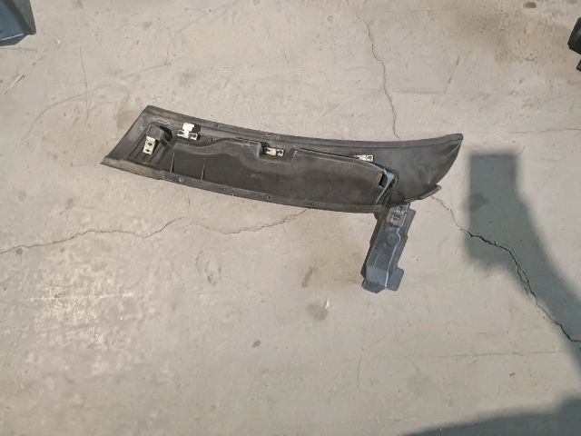 bontott RENAULT MEGANE I Szélvédő Alatti Műanyag Elem