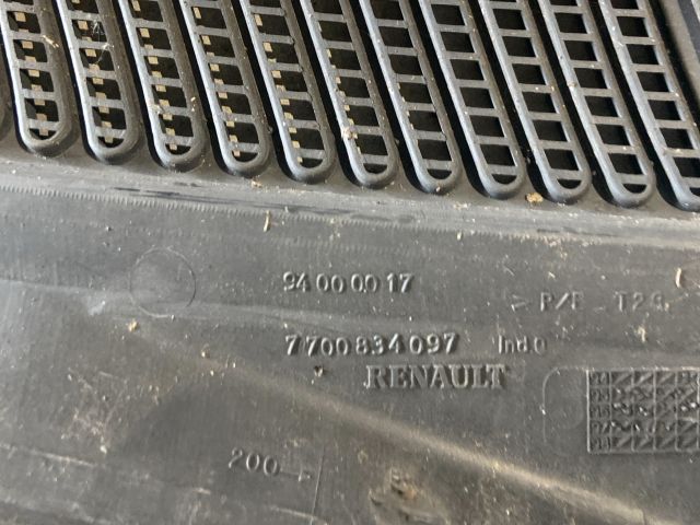 bontott RENAULT MEGANE I Szélvédő Alatti Műanyag Elem