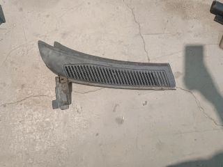 bontott RENAULT MEGANE I Szélvédő Alatti Műanyag Elem