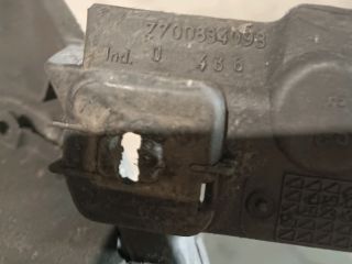 bontott RENAULT MEGANE I Szélvédő Alatti Műanyag Elem