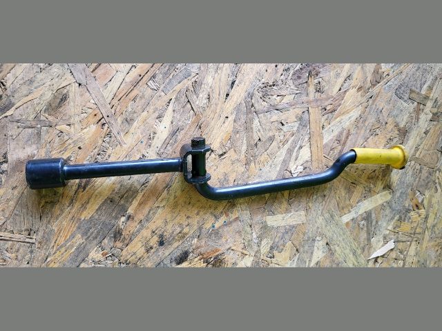 bontott RENAULT MEGANE I Szerszámkészlet