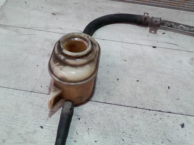 bontott RENAULT MEGANE I Szervóolaj Tartály