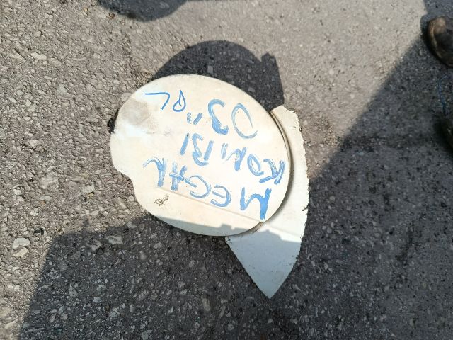 bontott RENAULT MEGANE I Tankajtó