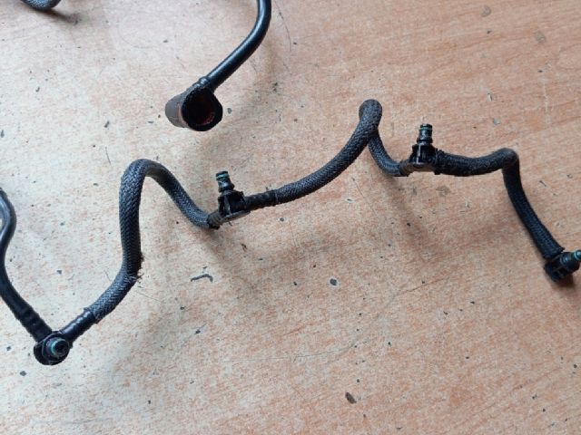 bontott RENAULT MEGANE I Üzemanyagcső