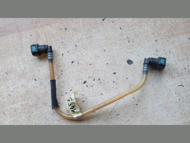 bontott RENAULT MEGANE I Üzemanyagcső