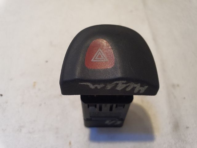 bontott RENAULT MEGANE I Vészvillogó Kapcsoló