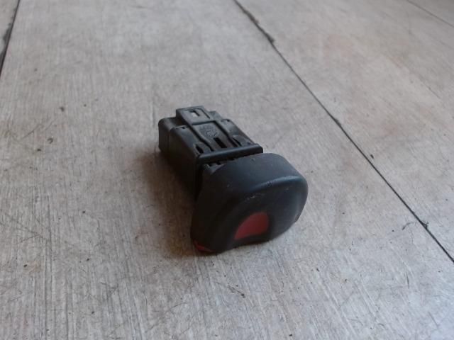 bontott RENAULT MEGANE I Vészvillogó Kapcsoló